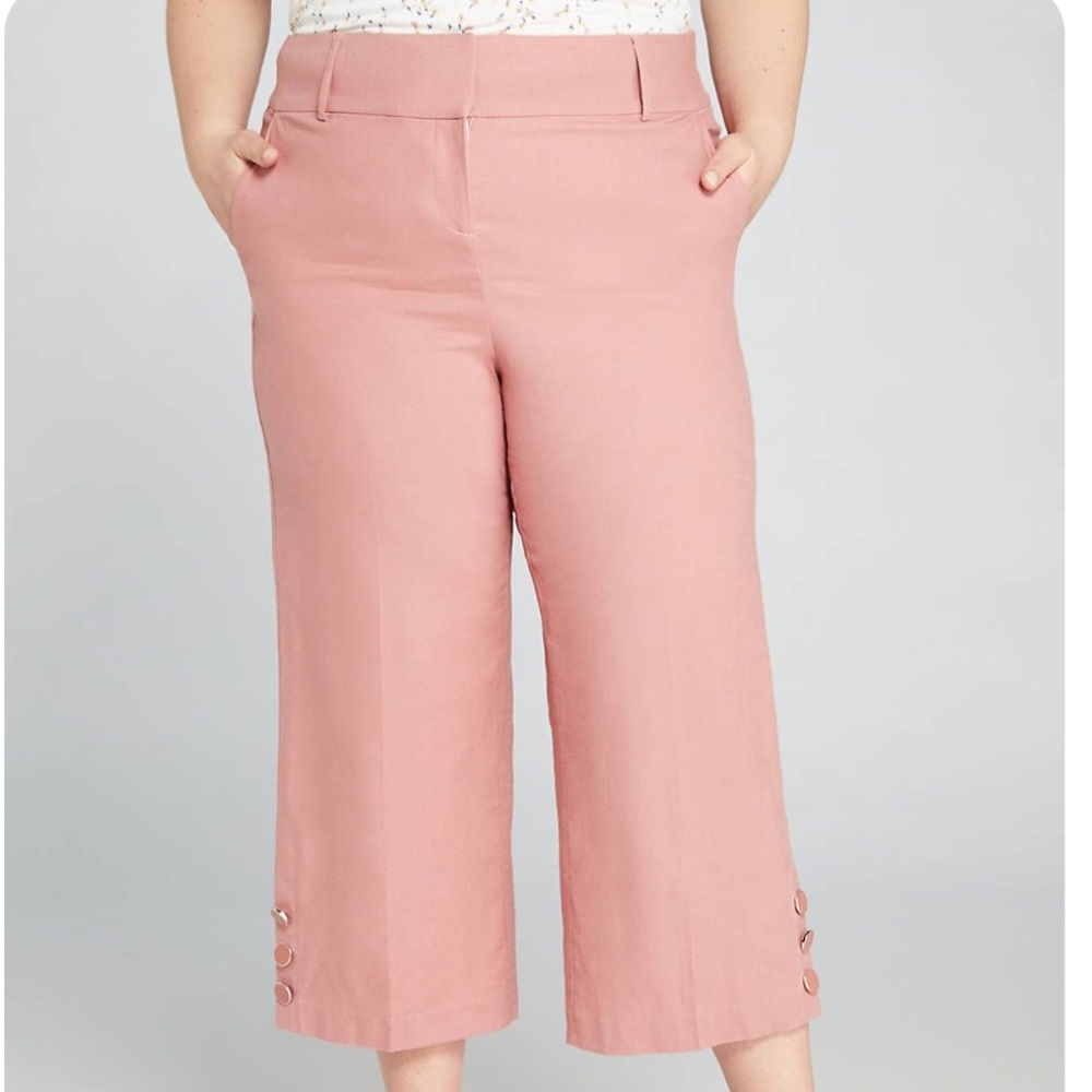 Capri pants